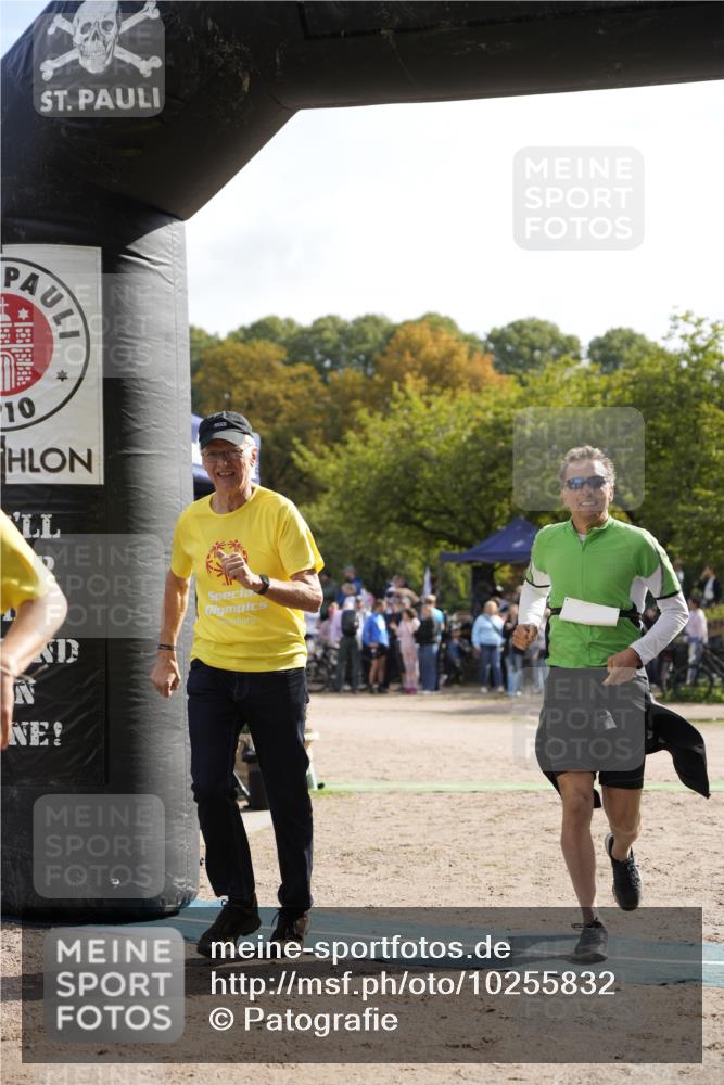 13.09.2026 - Stadtparktriathlon Patografie http://msf.ph/oto/10255832 13.09.2026 11:30:39 Ziel 297, 513 meine-sportfotos.de