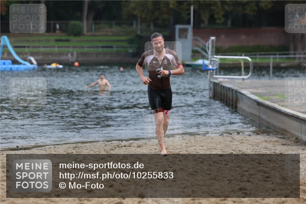 13.09.2026 - Stadtparktriathlon Mo-Foto http://msf.ph/oto/10255833 13.09.2026 10:35:17 Schwimmen 469 meine-sportfotos.de
