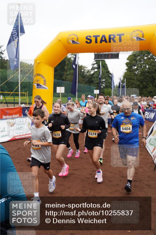 13.09.2026 - Airport Race Dennis Weichert http://msf.ph/oto/10255837 13.09.2026 10:00:58 Laufen  meine-sportfotos.de