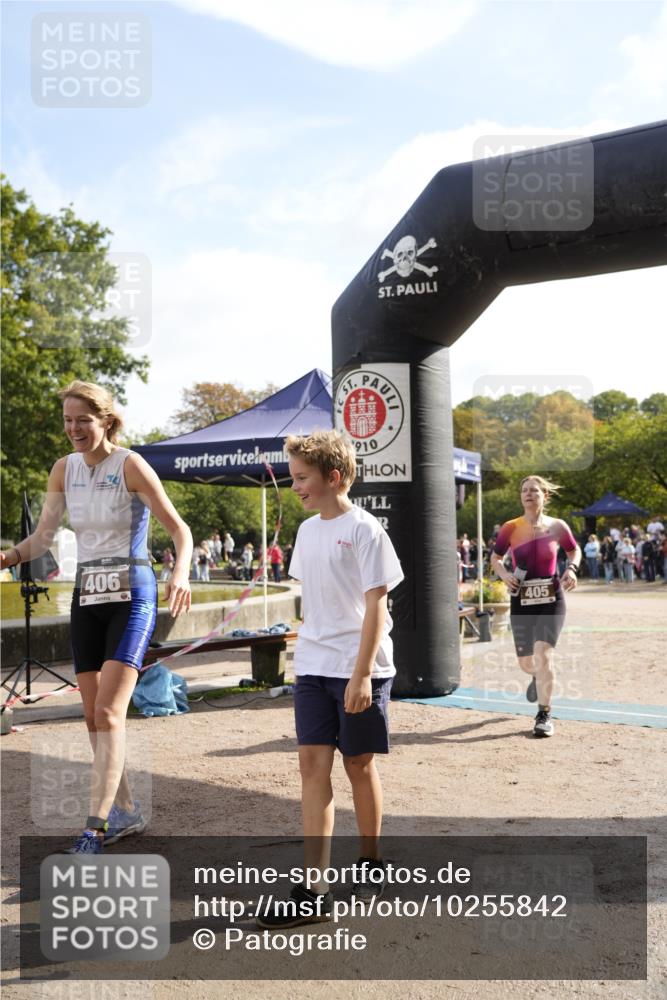 13.09.2026 - Stadtparktriathlon Patografie http://msf.ph/oto/10255842 13.09.2026 11:30:55 Ziel 405, 406 meine-sportfotos.de