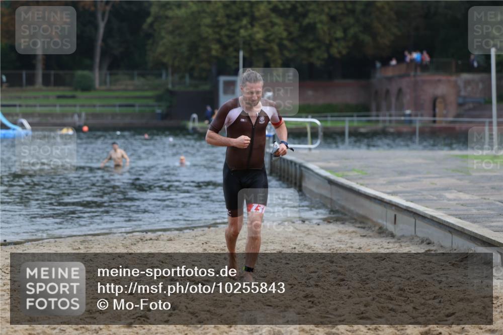 13.09.2026 - Stadtparktriathlon Mo-Foto http://msf.ph/oto/10255843 13.09.2026 10:35:19 Schwimmen 469 meine-sportfotos.de