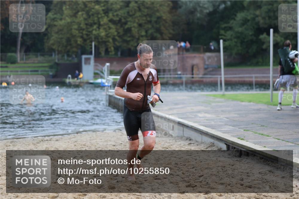13.09.2026 - Stadtparktriathlon Mo-Foto http://msf.ph/oto/10255850 13.09.2026 10:35:20 Schwimmen 469 meine-sportfotos.de