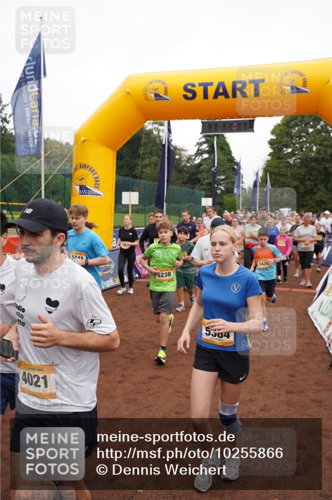 13.09.2026 - Airport Race Dennis Weichert http://msf.ph/oto/10255866 13.09.2026 10:01:01 Laufen  meine-sportfotos.de