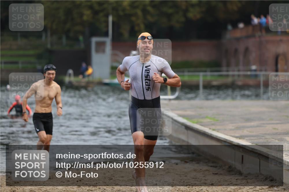 13.09.2026 - Stadtparktriathlon Mo-Foto http://msf.ph/oto/10255912 13.09.2026 10:35:42 Schwimmen 519, 531 meine-sportfotos.de