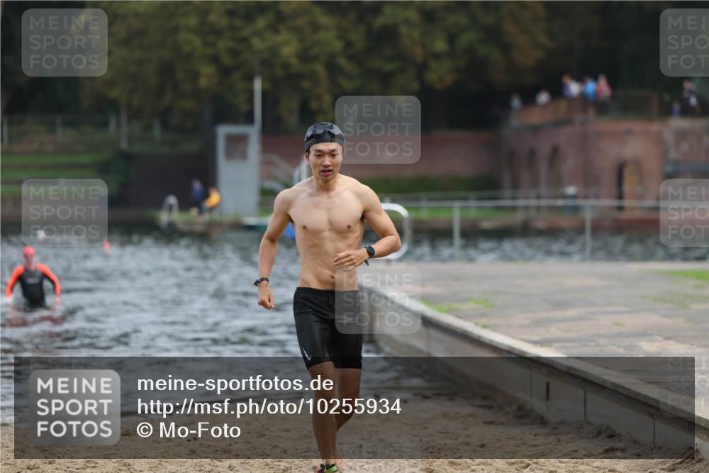 13.09.2026 - Stadtparktriathlon Mo-Foto http://msf.ph/oto/10255934 13.09.2026 10:35:45 Schwimmen 519, 531 meine-sportfotos.de