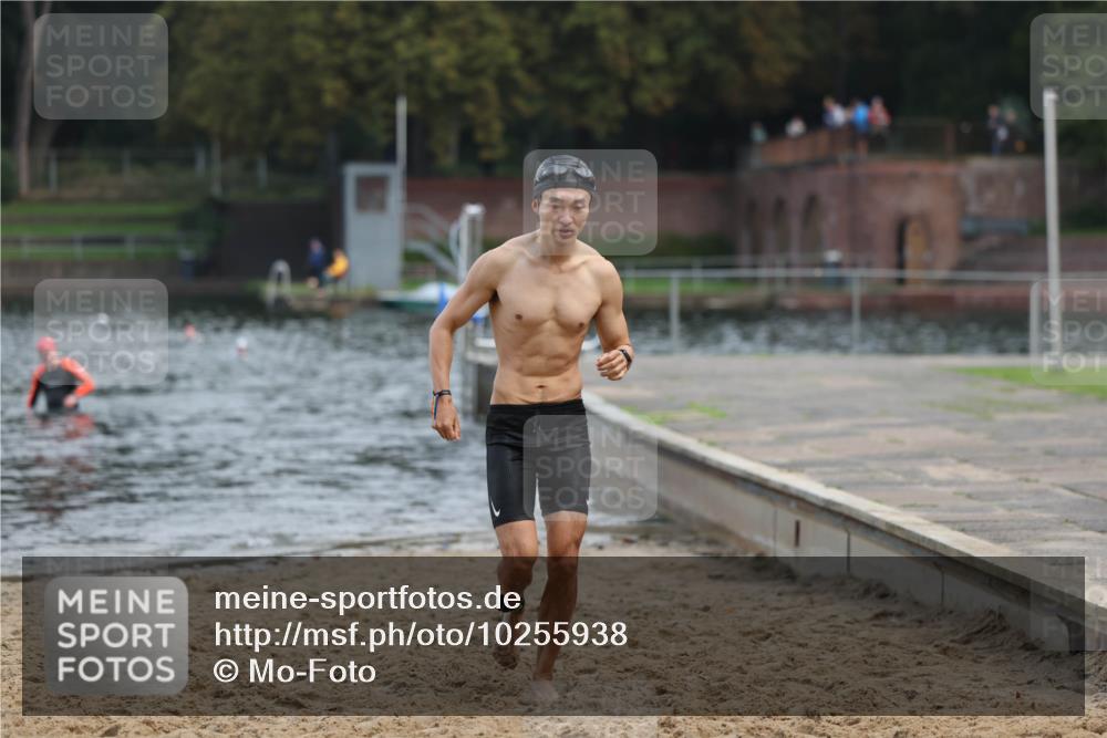13.09.2026 - Stadtparktriathlon Mo-Foto http://msf.ph/oto/10255938 13.09.2026 10:35:45 Schwimmen 519, 531 meine-sportfotos.de