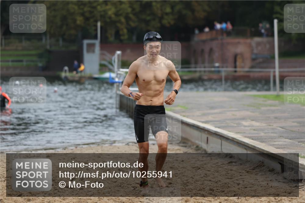 13.09.2026 - Stadtparktriathlon Mo-Foto http://msf.ph/oto/10255941 13.09.2026 10:35:46 Schwimmen 519, 531 meine-sportfotos.de