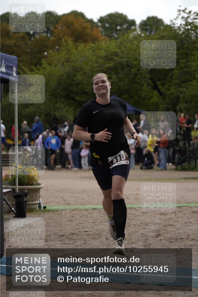 13.09.2026 - Stadtparktriathlon Patografie http://msf.ph/oto/10255945 13.09.2026 11:32:32 Ziel 415 meine-sportfotos.de