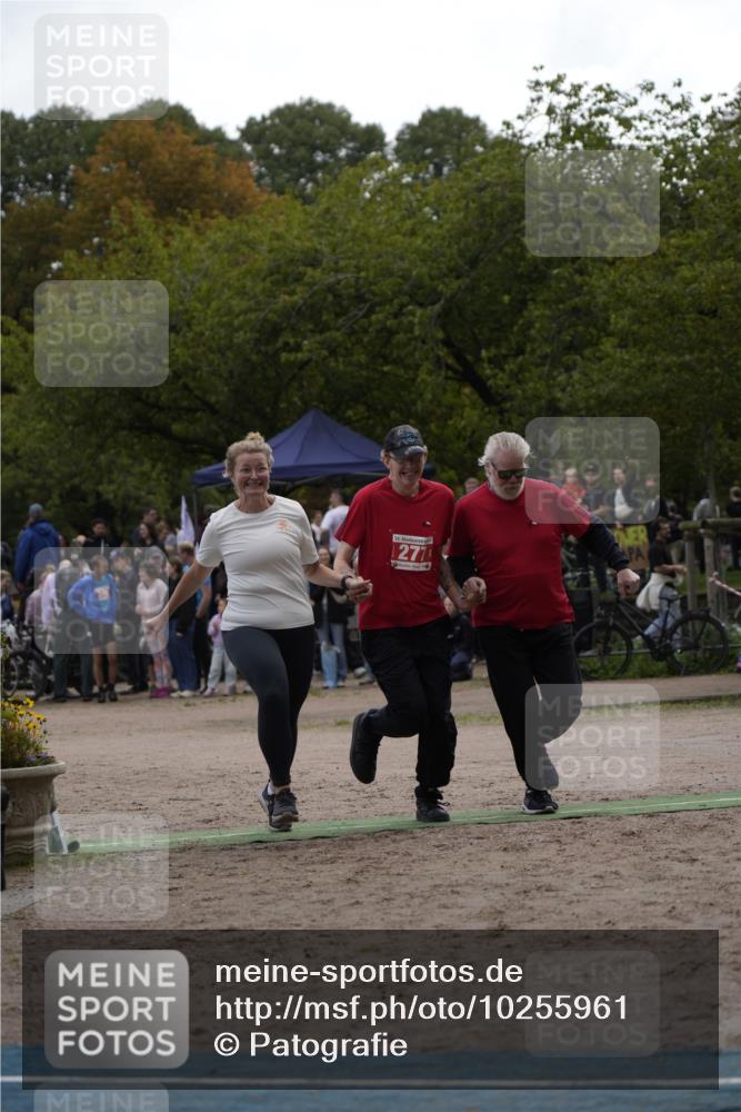 13.09.2026 - Stadtparktriathlon Patografie http://msf.ph/oto/10255961 13.09.2026 11:32:45 Ziel 277 meine-sportfotos.de