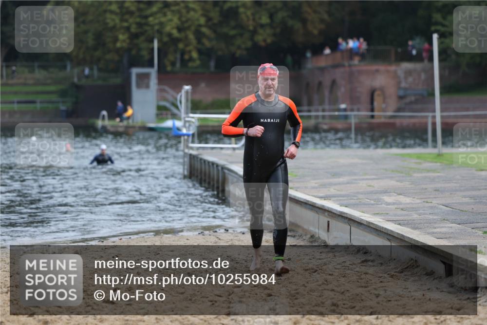 13.09.2026 - Stadtparktriathlon Mo-Foto http://msf.ph/oto/10255984 13.09.2026 10:36:06 Schwimmen 581 meine-sportfotos.de