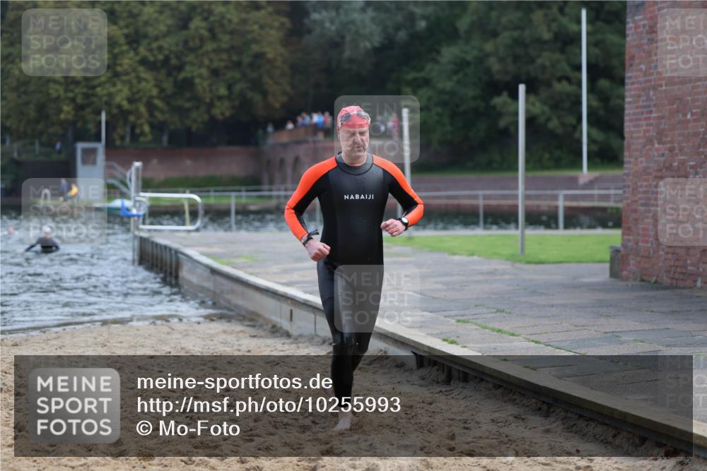 13.09.2026 - Stadtparktriathlon Mo-Foto http://msf.ph/oto/10255993 13.09.2026 10:36:08 Schwimmen 581 meine-sportfotos.de