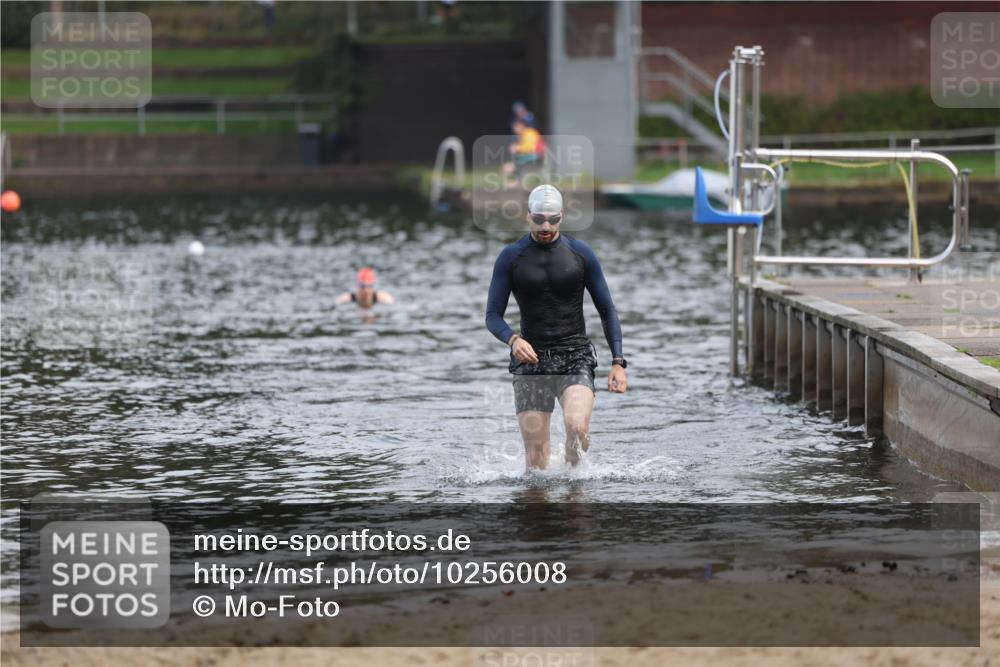 13.09.2026 - Stadtparktriathlon Mo-Foto http://msf.ph/oto/10256008 13.09.2026 10:36:22 Schwimmen 467 meine-sportfotos.de