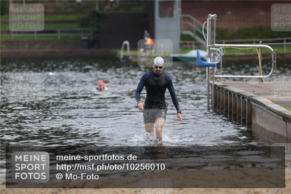 13.09.2026 - Stadtparktriathlon Mo-Foto http://msf.ph/oto/10256010 13.09.2026 10:36:23 Schwimmen 467 meine-sportfotos.de
