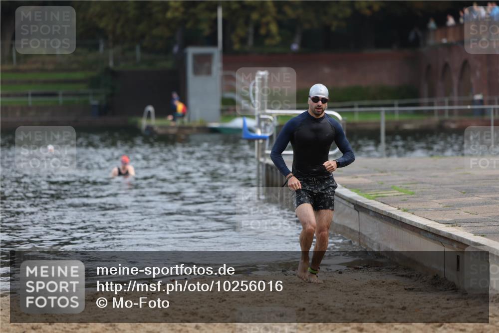 13.09.2026 - Stadtparktriathlon Mo-Foto http://msf.ph/oto/10256016 13.09.2026 10:36:27 Schwimmen 467 meine-sportfotos.de