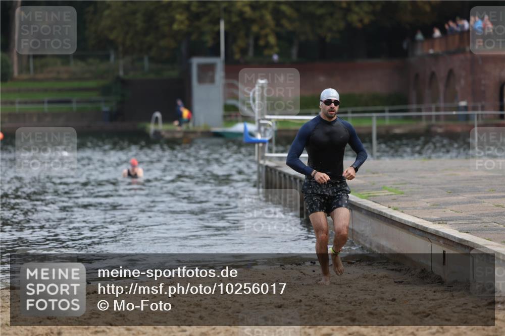 13.09.2026 - Stadtparktriathlon Mo-Foto http://msf.ph/oto/10256017 13.09.2026 10:36:27 Schwimmen 467 meine-sportfotos.de