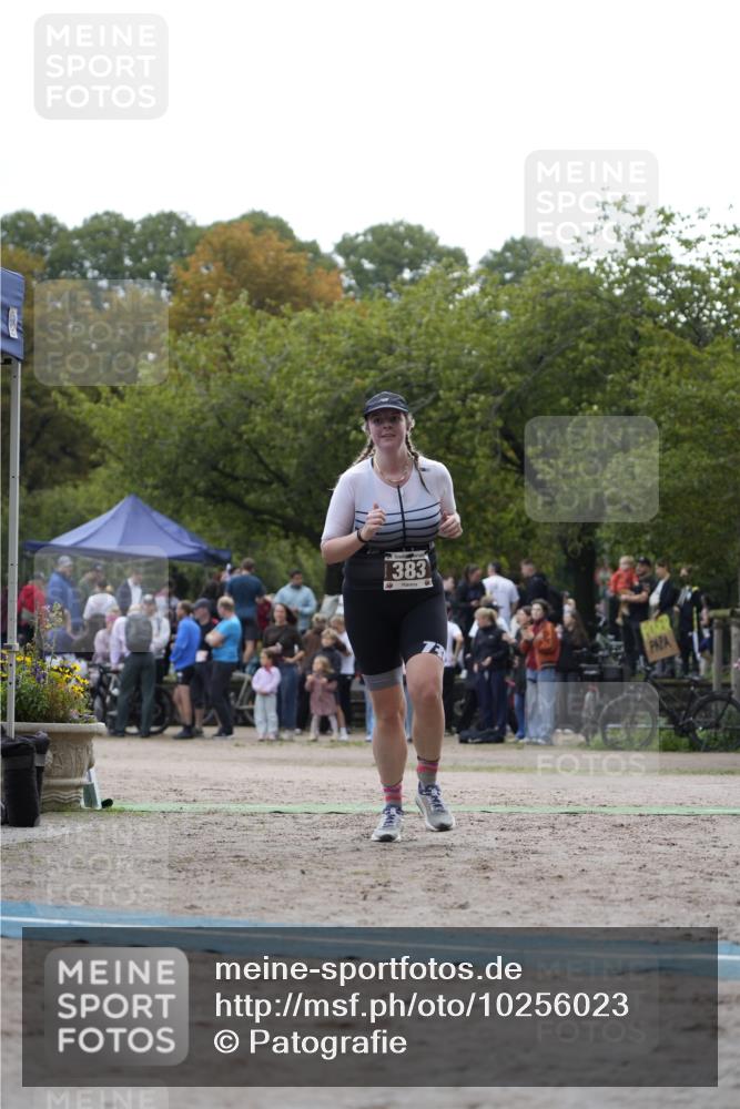 13.09.2026 - Stadtparktriathlon Patografie http://msf.ph/oto/10256023 13.09.2026 11:33:58 Ziel 343, 383, 488, 499, 540 meine-sportfotos.de