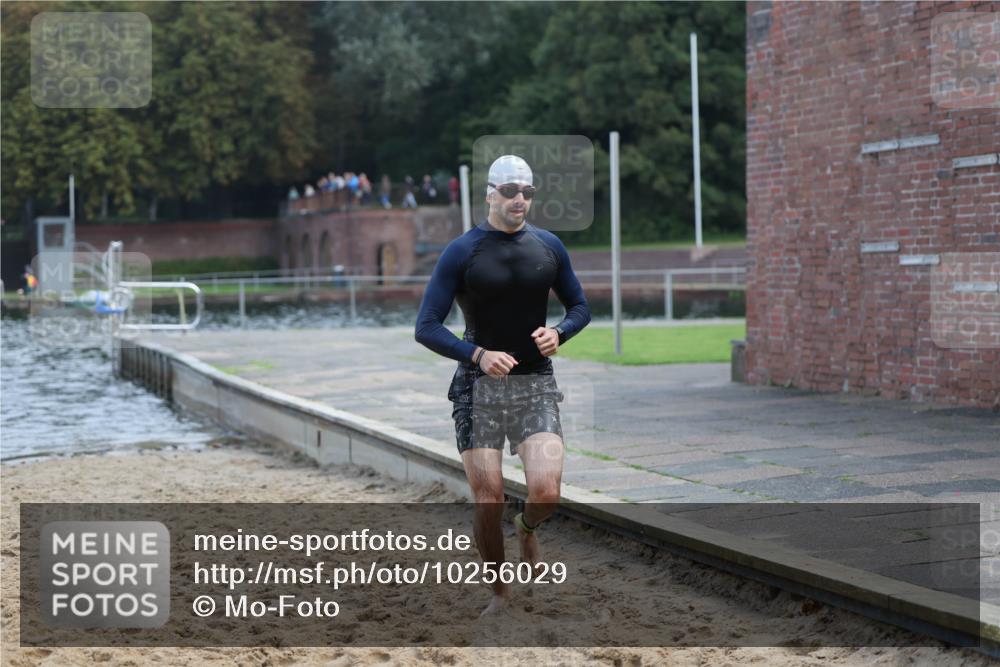 13.09.2026 - Stadtparktriathlon Mo-Foto http://msf.ph/oto/10256029 13.09.2026 10:36:30 Schwimmen 467 meine-sportfotos.de