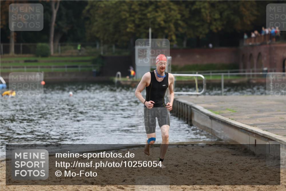 13.09.2026 - Stadtparktriathlon Mo-Foto http://msf.ph/oto/10256054 13.09.2026 10:36:51 Schwimmen 497 meine-sportfotos.de