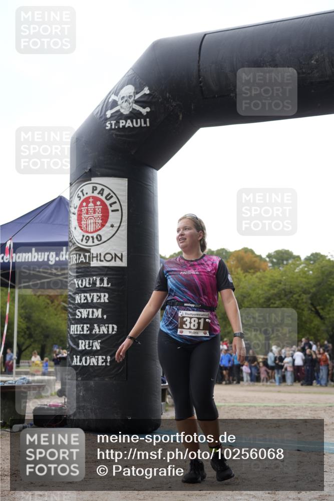 13.09.2026 - Stadtparktriathlon Patografie http://msf.ph/oto/10256068 13.09.2026 11:34:55 Ziel 381, 390, 449 meine-sportfotos.de