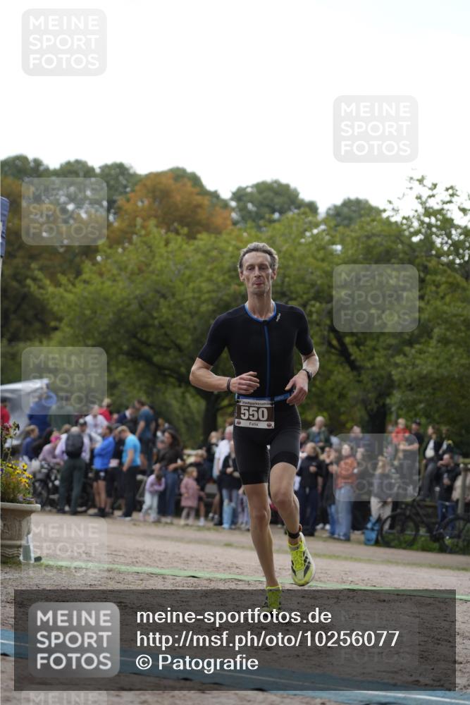 13.09.2026 - Stadtparktriathlon Patografie http://msf.ph/oto/10256077 13.09.2026 11:35:17 Ziel 550 meine-sportfotos.de