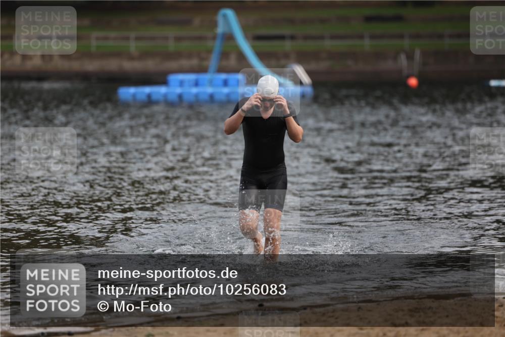 13.09.2026 - Stadtparktriathlon Mo-Foto http://msf.ph/oto/10256083 13.09.2026 10:37:38 Schwimmen 579 meine-sportfotos.de