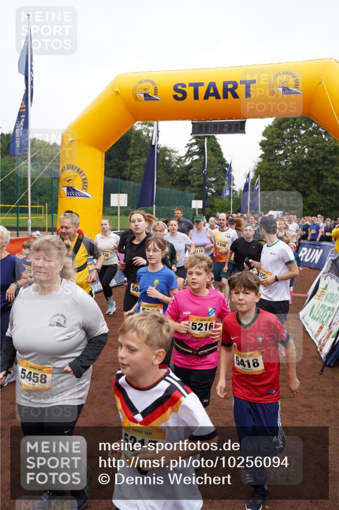 13.09.2026 - Airport Race Dennis Weichert http://msf.ph/oto/10256094 13.09.2026 10:01:09 Laufen  meine-sportfotos.de