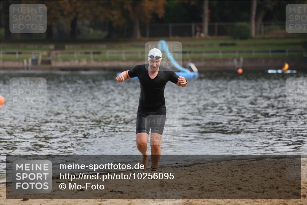 13.09.2026 - Stadtparktriathlon Mo-Foto http://msf.ph/oto/10256095 13.09.2026 10:37:42 Schwimmen 579 meine-sportfotos.de