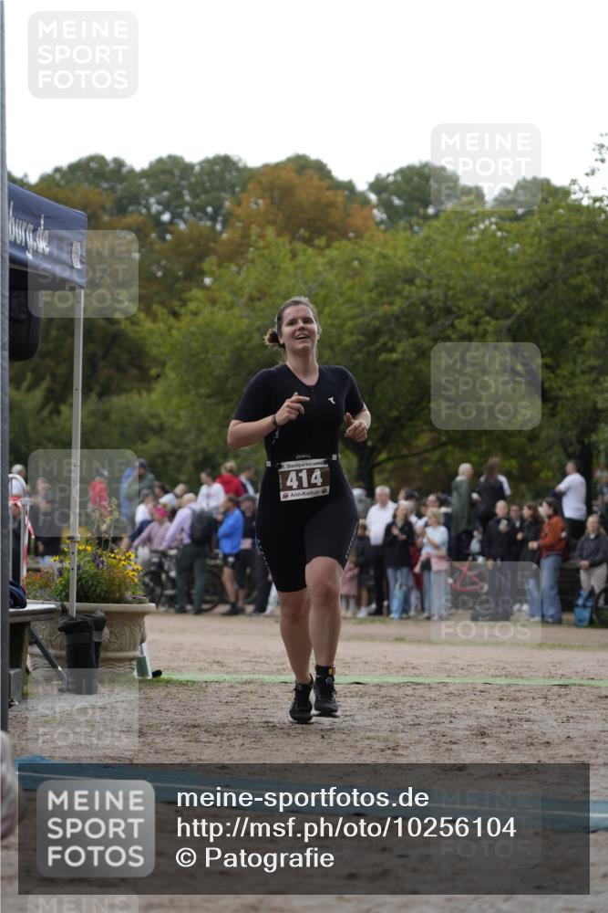 13.09.2026 - Stadtparktriathlon Patografie http://msf.ph/oto/10256104 13.09.2026 11:35:51 Ziel 351, 414 meine-sportfotos.de