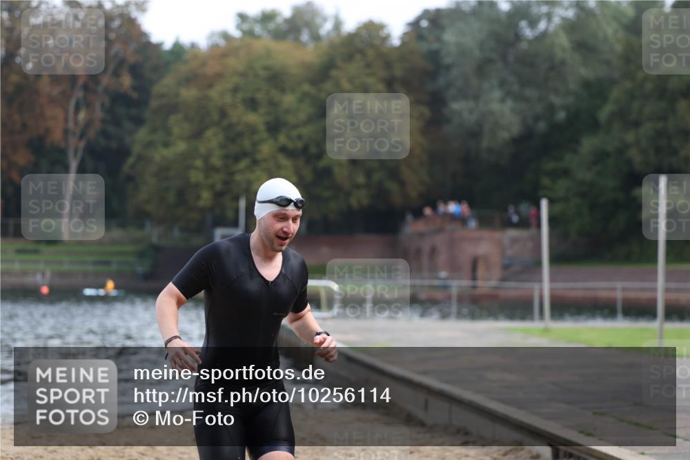 13.09.2026 - Stadtparktriathlon Mo-Foto http://msf.ph/oto/10256114 13.09.2026 10:37:45 Schwimmen 579 meine-sportfotos.de