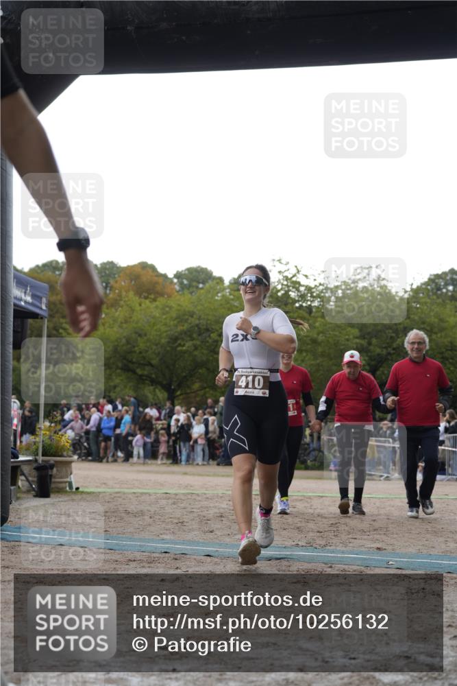 13.09.2026 - Stadtparktriathlon Patografie http://msf.ph/oto/10256132 13.09.2026 11:36:19 Ziel 270, 410, 553 meine-sportfotos.de