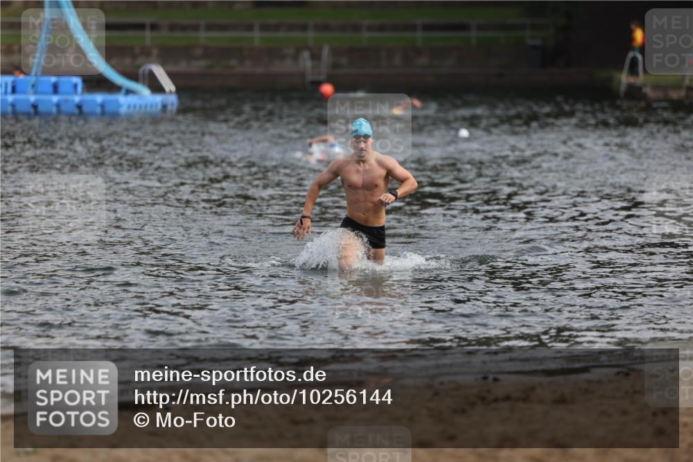 13.09.2026 - Stadtparktriathlon Mo-Foto http://msf.ph/oto/10256144 13.09.2026 10:48:50 Schwimmen 666 meine-sportfotos.de