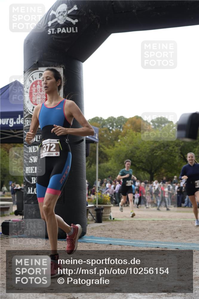 13.09.2026 - Stadtparktriathlon Patografie http://msf.ph/oto/10256154 13.09.2026 11:36:36 Ziel 366, 372, 450, 462 meine-sportfotos.de
