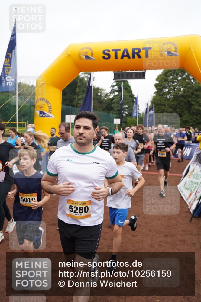 13.09.2026 - Airport Race Dennis Weichert http://msf.ph/oto/10256159 13.09.2026 10:01:13 Laufen  meine-sportfotos.de