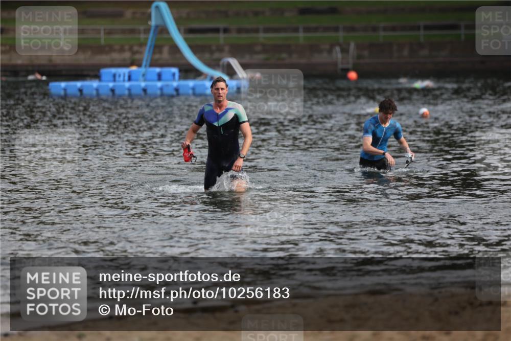 13.09.2026 - Stadtparktriathlon Mo-Foto http://msf.ph/oto/10256183 13.09.2026 10:49:12 Schwimmen 622, 691 meine-sportfotos.de