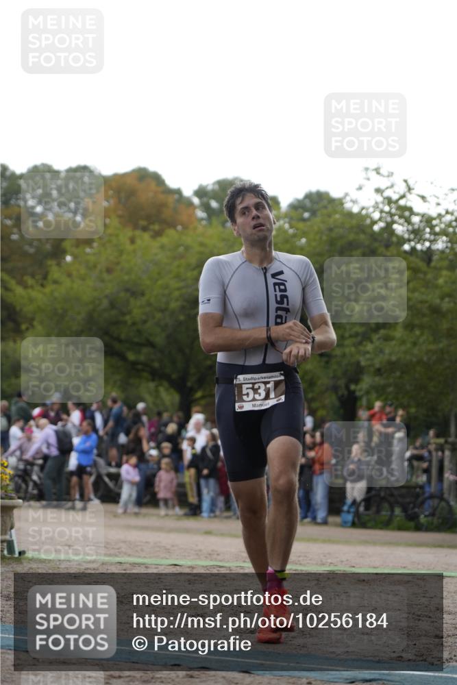 13.09.2026 - Stadtparktriathlon Patografie http://msf.ph/oto/10256184 13.09.2026 11:36:56 Ziel 342, 531 meine-sportfotos.de