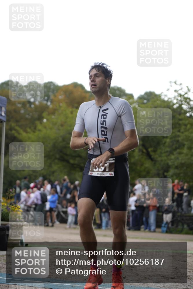 13.09.2026 - Stadtparktriathlon Patografie http://msf.ph/oto/10256187 13.09.2026 11:36:57 Ziel 342, 531 meine-sportfotos.de