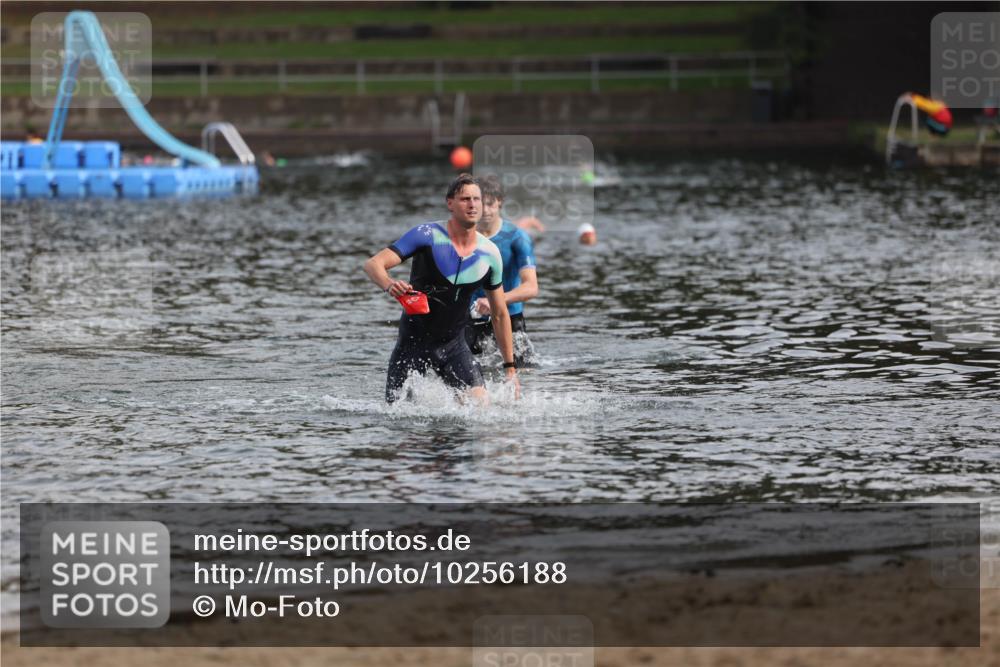 13.09.2026 - Stadtparktriathlon Mo-Foto http://msf.ph/oto/10256188 13.09.2026 10:49:15 Schwimmen 622, 691 meine-sportfotos.de