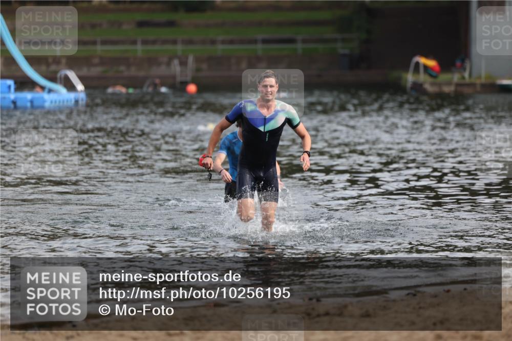13.09.2026 - Stadtparktriathlon Mo-Foto http://msf.ph/oto/10256195 13.09.2026 10:49:17 Schwimmen 622, 691 meine-sportfotos.de