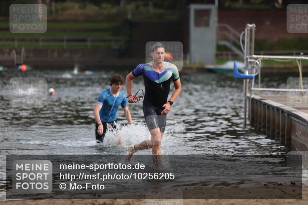 13.09.2026 - Stadtparktriathlon Mo-Foto http://msf.ph/oto/10256205 13.09.2026 10:49:18 Schwimmen 622, 691 meine-sportfotos.de