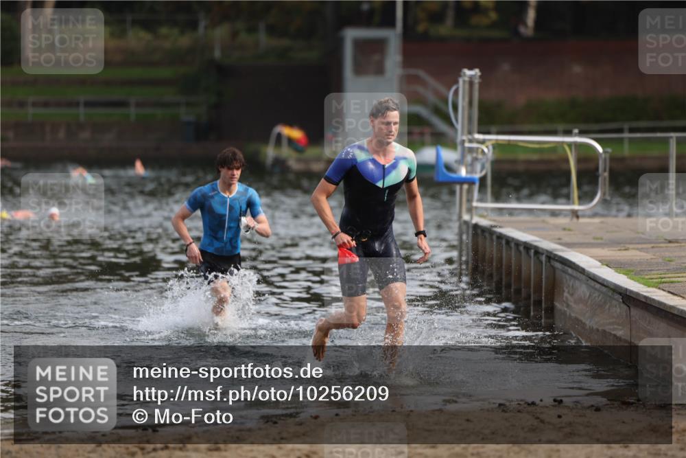 13.09.2026 - Stadtparktriathlon Mo-Foto http://msf.ph/oto/10256209 13.09.2026 10:49:19 Schwimmen 622, 691 meine-sportfotos.de