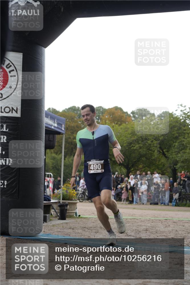 13.09.2026 - Stadtparktriathlon Patografie http://msf.ph/oto/10256216 13.09.2026 11:37:15 Ziel 420, 490 meine-sportfotos.de