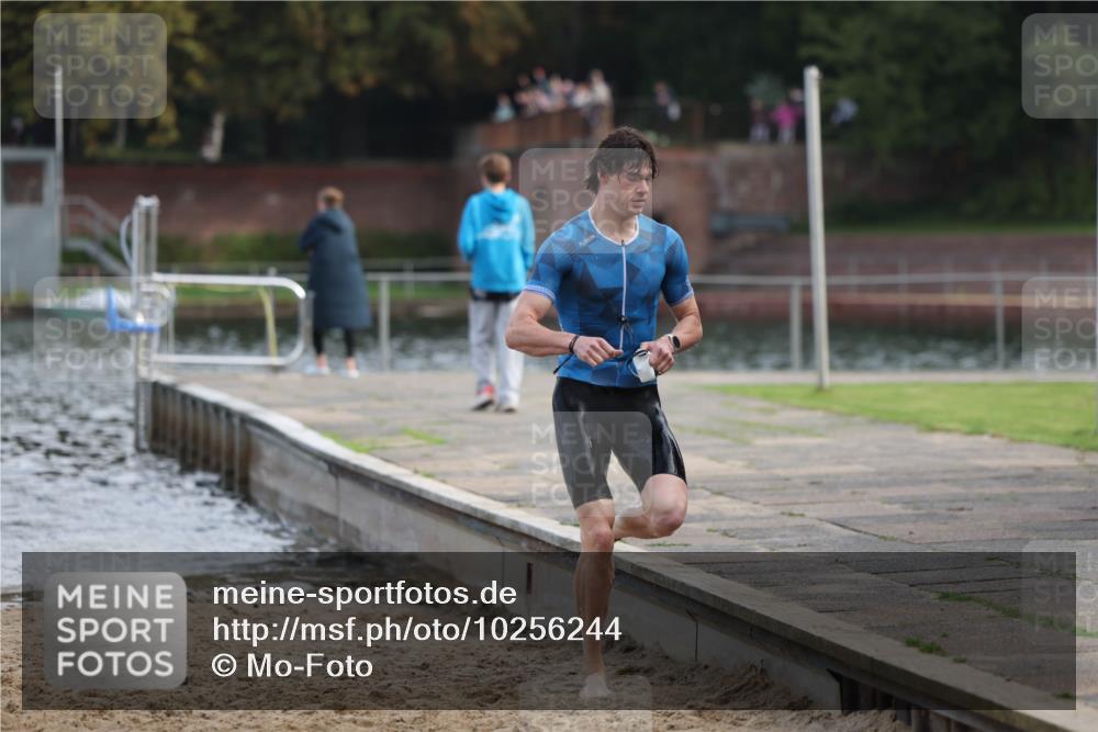 13.09.2026 - Stadtparktriathlon Mo-Foto http://msf.ph/oto/10256244 13.09.2026 10:49:24 Schwimmen 622, 691 meine-sportfotos.de