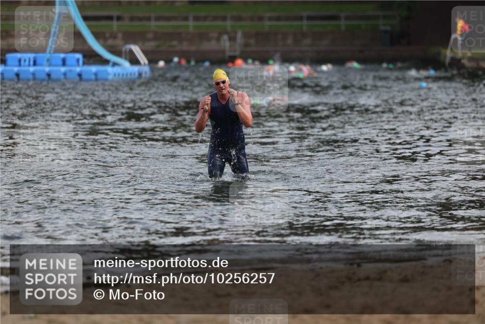 13.09.2026 - Stadtparktriathlon Mo-Foto http://msf.ph/oto/10256257 13.09.2026 10:49:51 Schwimmen  meine-sportfotos.de