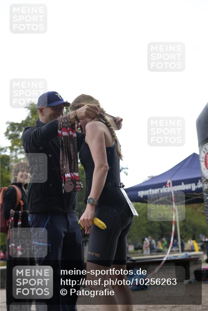 13.09.2026 - Stadtparktriathlon Patografie http://msf.ph/oto/10256263 13.09.2026 11:37:58 Ziel 387 meine-sportfotos.de