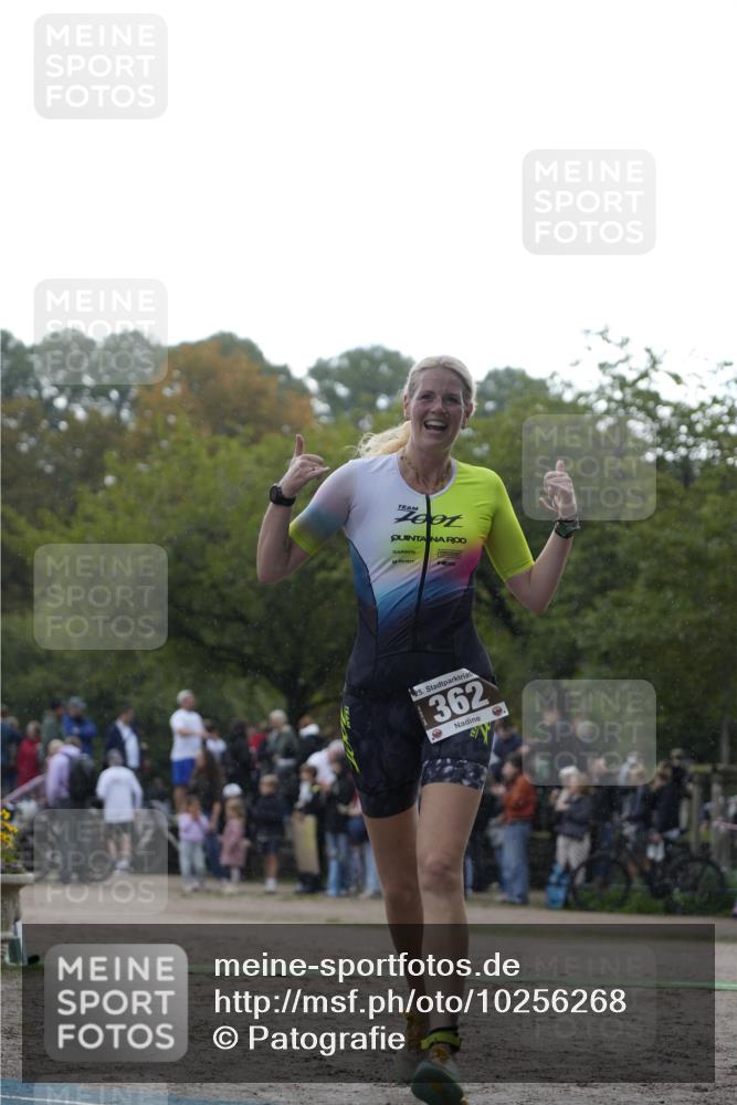 13.09.2026 - Stadtparktriathlon Patografie http://msf.ph/oto/10256268 13.09.2026 11:38:10 Ziel 362, 392, 533 meine-sportfotos.de