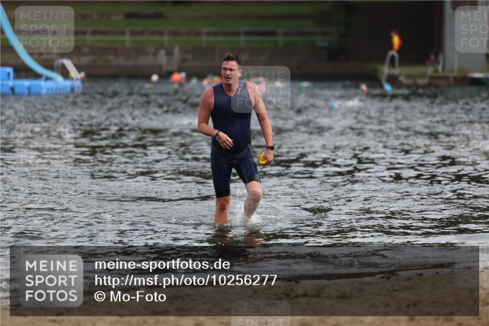 13.09.2026 - Stadtparktriathlon Mo-Foto http://msf.ph/oto/10256277 13.09.2026 10:49:55 Schwimmen 685 meine-sportfotos.de