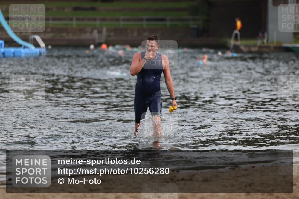 13.09.2026 - Stadtparktriathlon Mo-Foto http://msf.ph/oto/10256280 13.09.2026 10:49:56 Schwimmen 685 meine-sportfotos.de