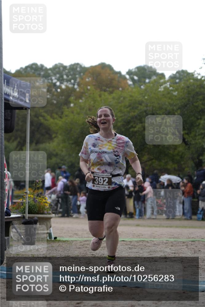13.09.2026 - Stadtparktriathlon Patografie http://msf.ph/oto/10256283 13.09.2026 11:38:18 Ziel 392, 533 meine-sportfotos.de