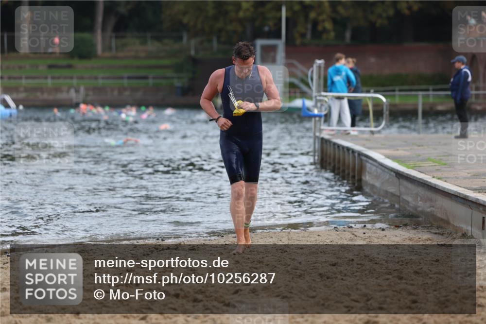 13.09.2026 - Stadtparktriathlon Mo-Foto http://msf.ph/oto/10256287 13.09.2026 10:50:01 Schwimmen 685 meine-sportfotos.de