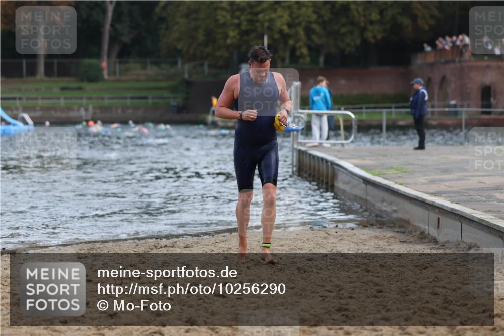 13.09.2026 - Stadtparktriathlon Mo-Foto http://msf.ph/oto/10256290 13.09.2026 10:50:02 Schwimmen 685 meine-sportfotos.de